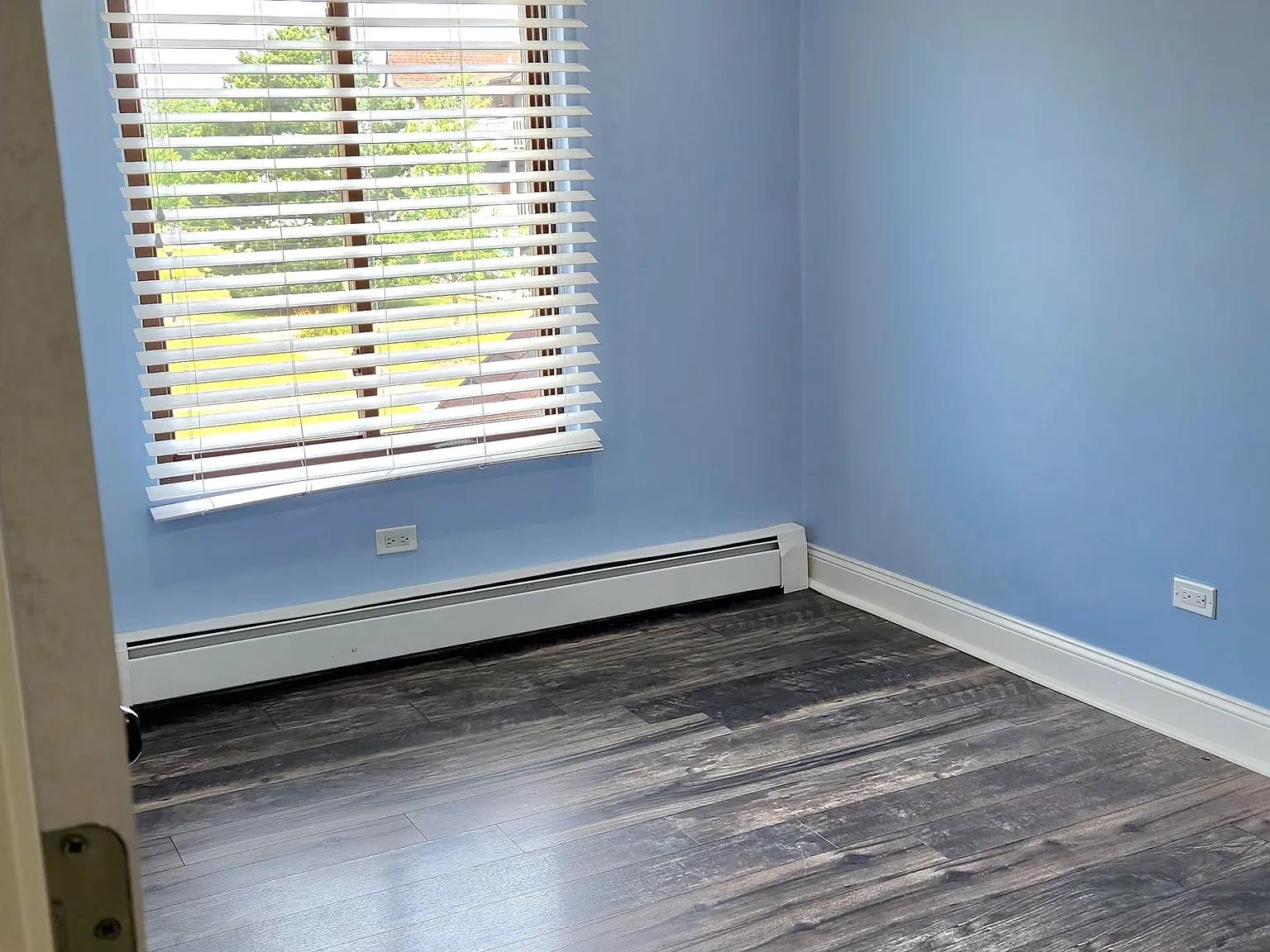 231 Gregory St — Photo 3