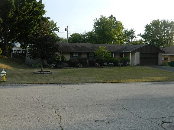 5th image of 5943 Verdi Dr
