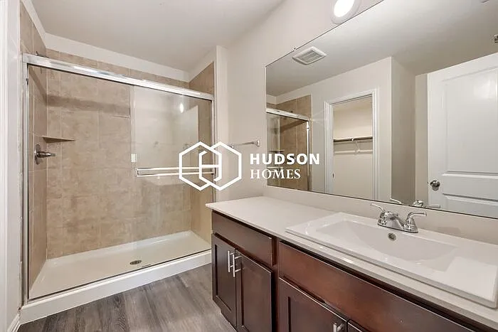 228 Garcia St — Photo 11
