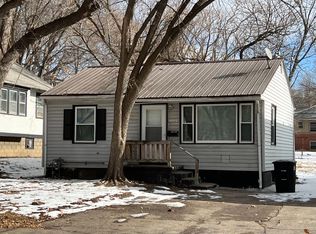 4333 N 41st St, Omaha, NE 68111