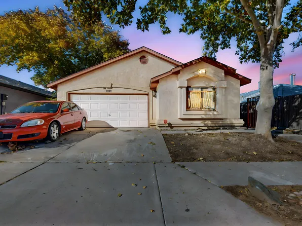 10509 Johncock Ave SW, Albuquerque, NM 87121