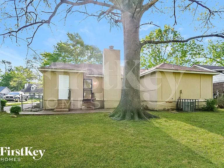 4399 Winterpark Dr — Photo 14