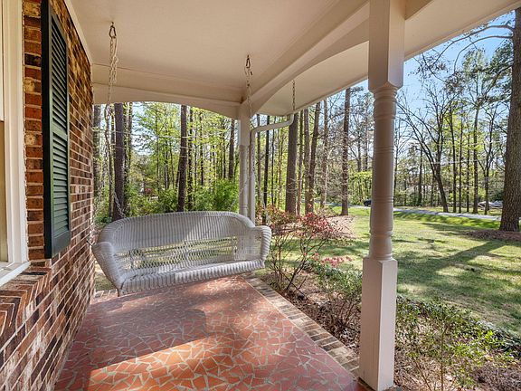 5th image of 2421 Bonnie Brae Rd