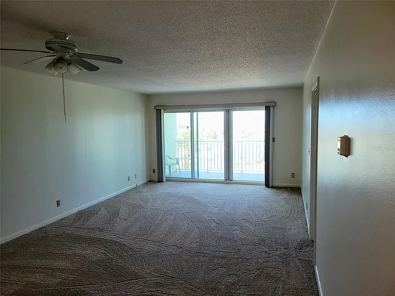 400 64th Ave #1001W — Photo 5
