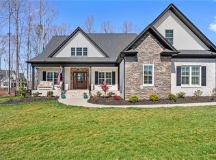 8108 Lulworth Dr, Stokesdale, NC 27357