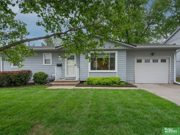 3417 S 130th St, Omaha, NE 68144