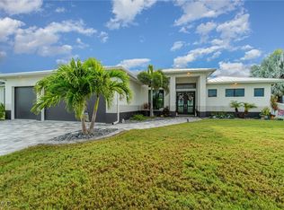 1607 NW 38th Ave, Cape Coral, FL 33993