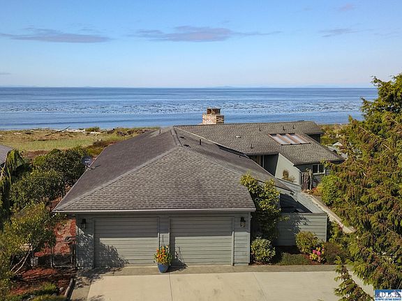 5th image of 103 Sea View Dr