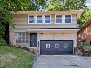 3713 Hillbrook Rd, University Heights, OH 44118