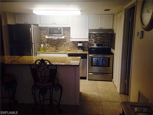 2nd image of 200 Palm Dr #43-3