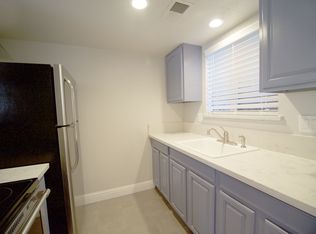 2015 17th St, Sacramento, CA 95818