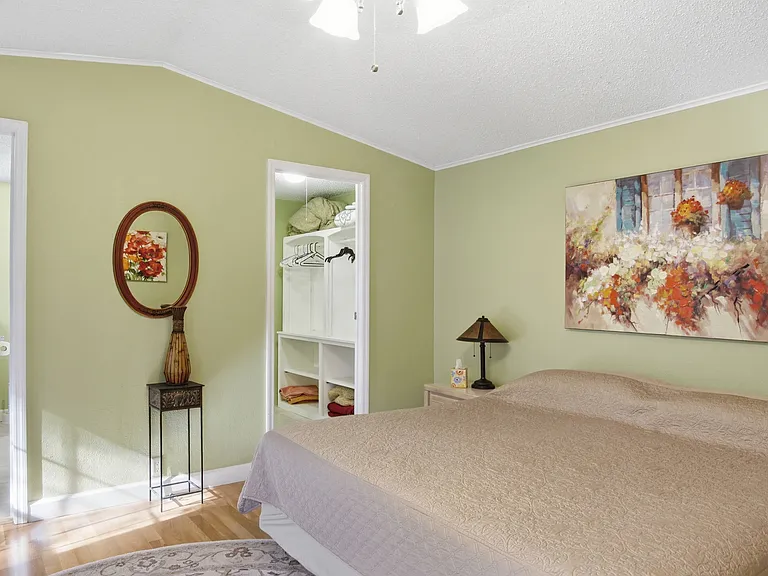 925 NW 127th Ct — Photo 14
