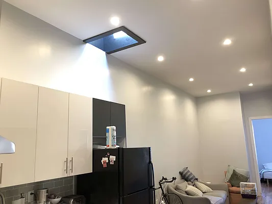Rented by Nooklyn NYC LLC | media 20