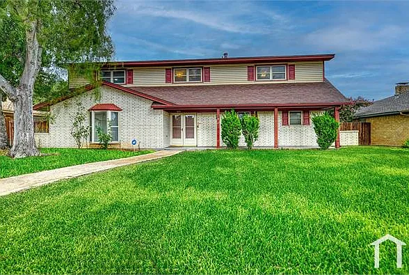 4 bed, 2378 sqft, $3,168 — Photo 1