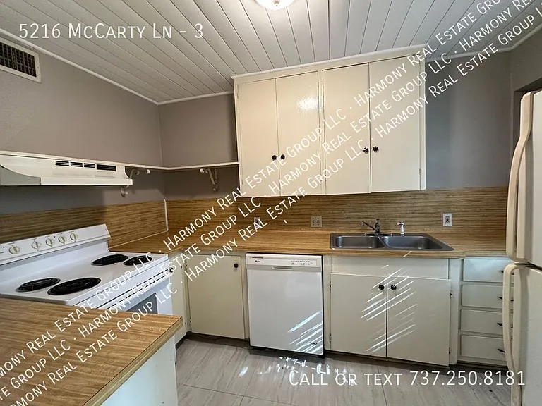 5216 McCarty Ln #3 — Photo 14