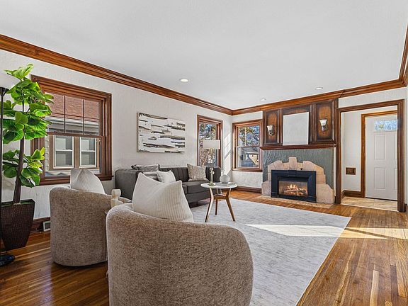 3rd image of 2639 Logan Ave N