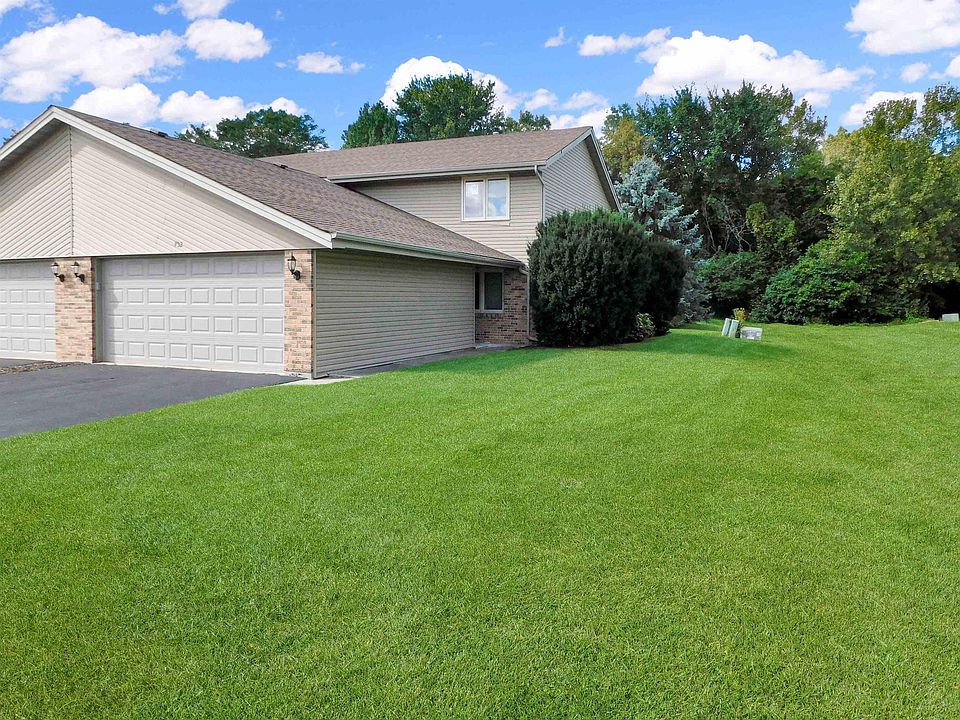 1st image of 732 Tulip Ln