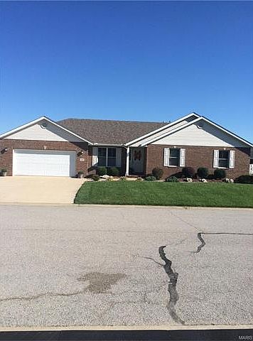 1st image of 240 N Porte Dr