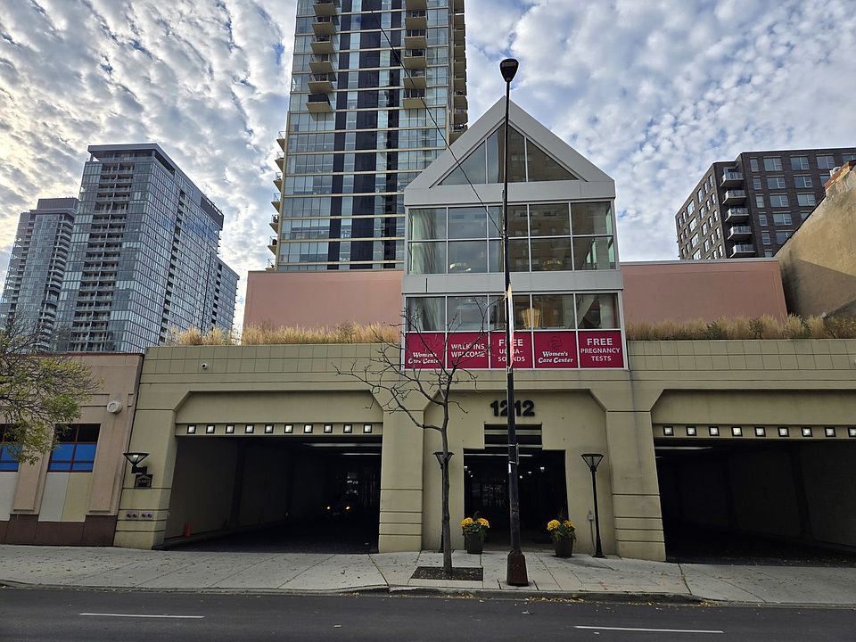 1st image of 1212 N Lasalle St APT 1904
