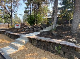 1330 NE 12th St, Bend, OR 97701