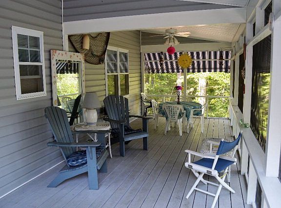 4th image of 249 Creek View Ln
