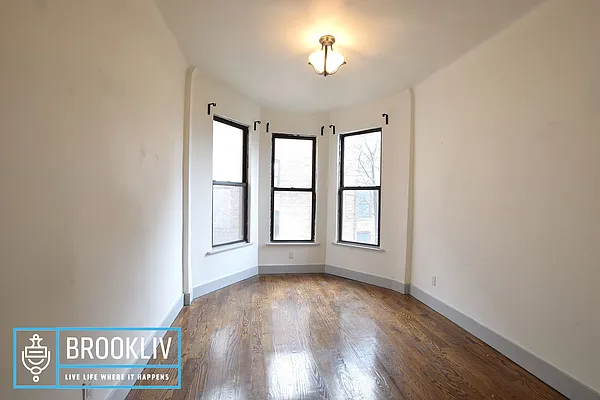 Rented by null | media 13