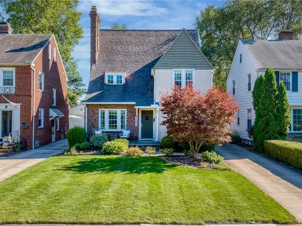 3882 Bushnell Rd, University Heights, OH 44118