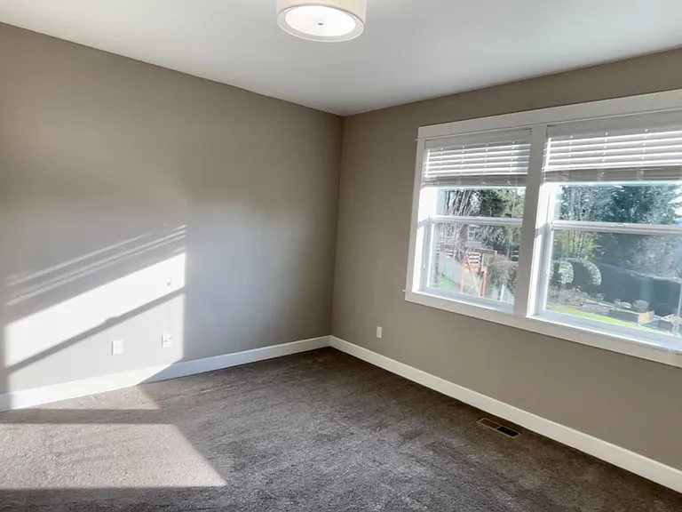 2120 SW Dolph Ct — Photo 18