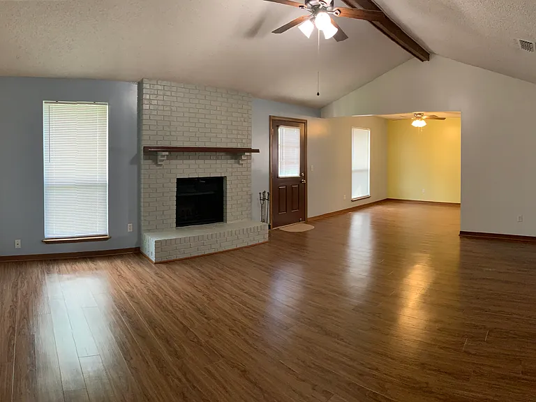 Panorama of great room.