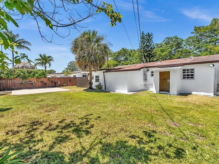 11790 SW 34th St — Photo 47