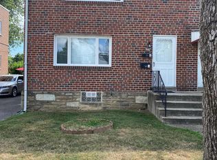 942 Faunce St, Philadelphia, PA 19111