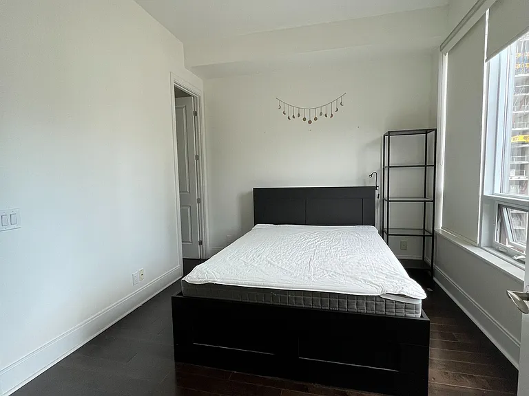 21 Balmuto St #1602 — Photo 5