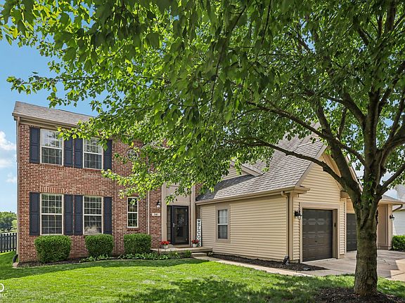 4th image of 301 Cobblesprings Ct