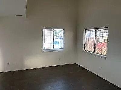 5th image of 1601 Vail Pl SE #1