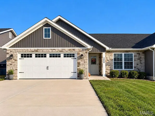 1550 Hickory Lndg, De Soto, MO 63020