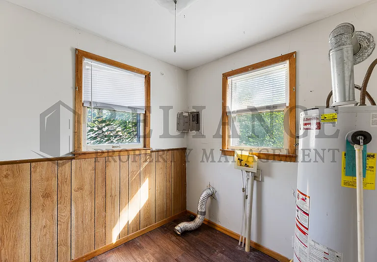 308 N Reno St — Photo 12