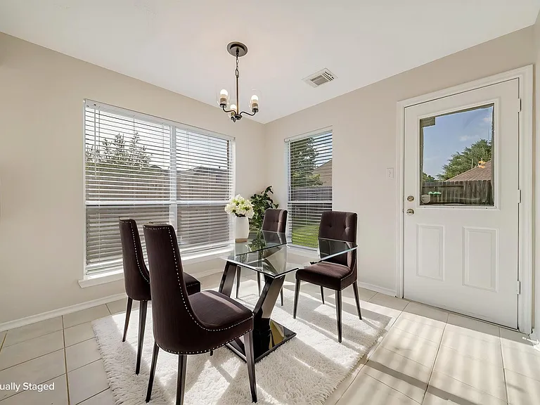 15311 Bronze Leaf Ct — Photo 6