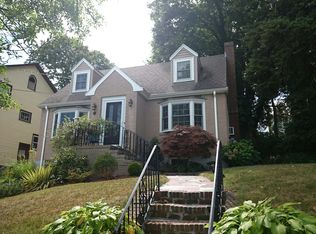 52 Russett Rd, West Roxbury, MA 02132