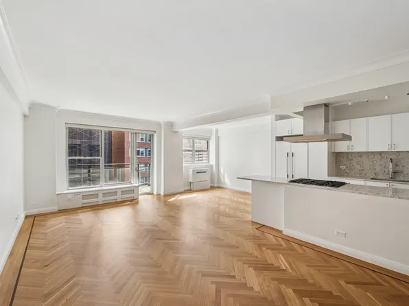 85 East End Avenue image 26 of 34