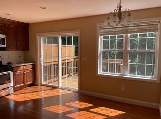 1088 W Boylston St #C, Worcester, MA 01606