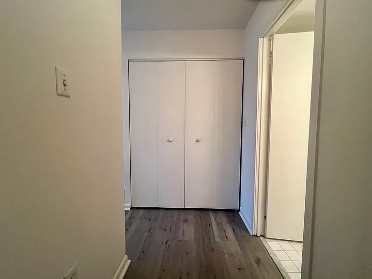 1637 Oakwood Dr #S113 — Photo 12