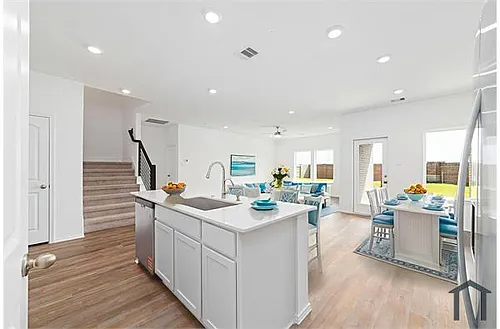 6007 Bella Breeze Dr Photo 1