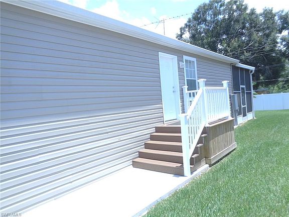 5th image of 11301 Meadow Ln