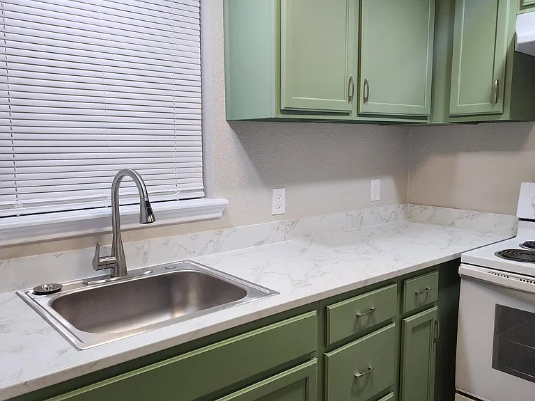431B W Wardville St #431B — Photo 13