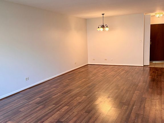 4th image of 835 Judson Ave APT 101