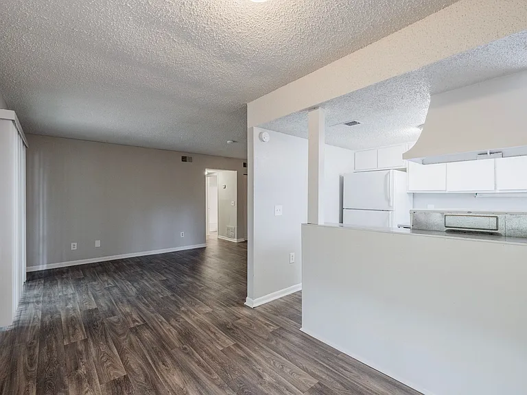 Manchester Ridge | Modern Living in the Heart of College Park — Photo 14