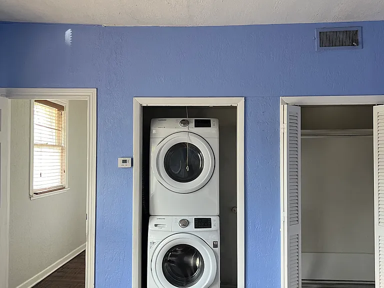 4616 Junius St — Photo 29