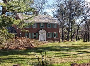 460 Elm St, Concord, MA 01742