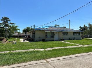 9005 Crochet Ave, River Ridge, LA 70123