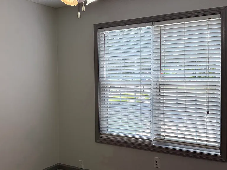 6017 Riverside Run Ct — Photo 11